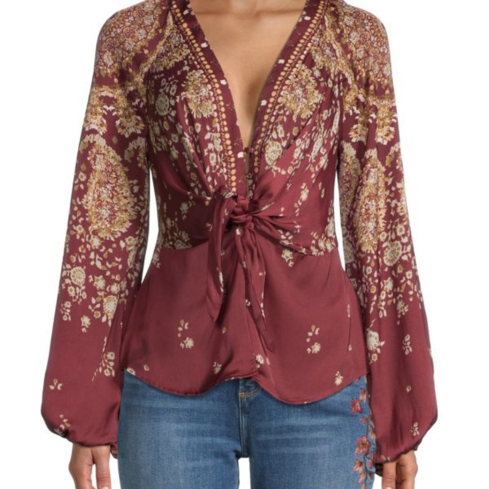 Free people  Floral Plunging-Neck blouse M